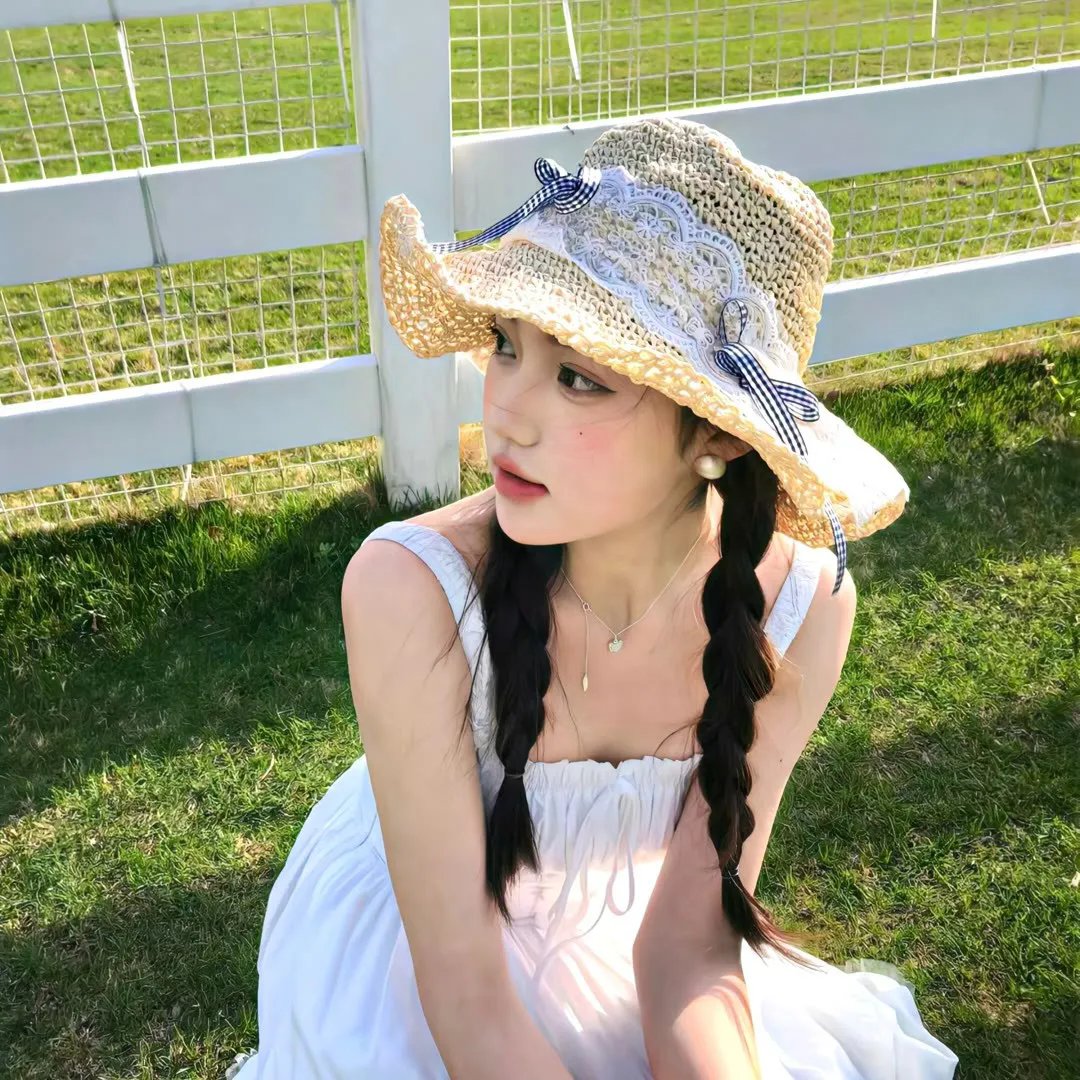 湖畔春晓